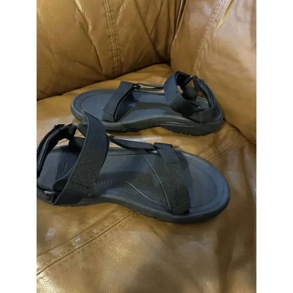 Teva Sandals Black Size 8 - Picture 2 of 9